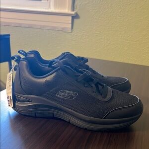 Skechers Men’s Black Athletic Shoes